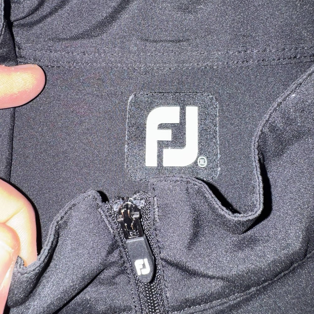 Men's XL FootJoy Black Vest 1/4 Zip Lightweight Golf Windbreaker Pullover - Picture 2 of 6